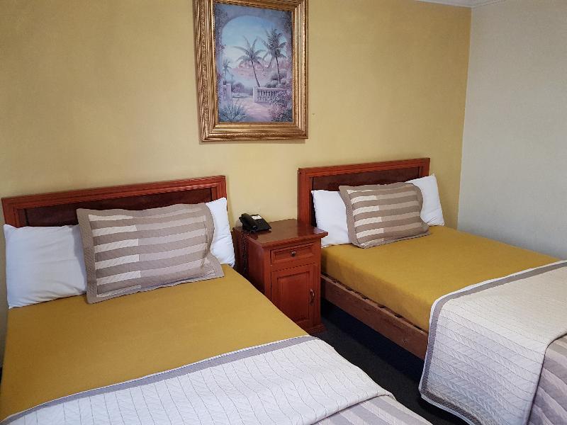 Hotel Las Pergolas Guadalajara Ngoại thất bức ảnh