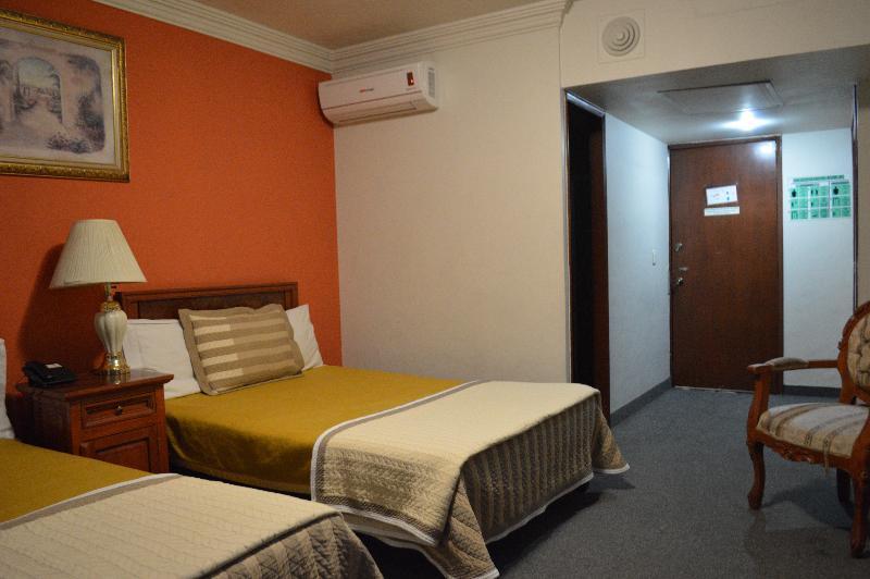 Hotel Las Pergolas Guadalajara Ngoại thất bức ảnh