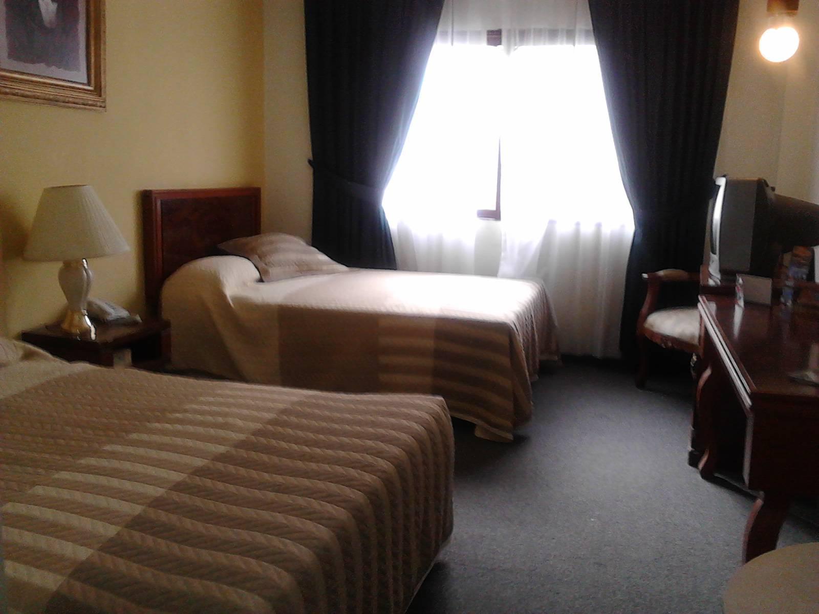 Hotel Las Pergolas Guadalajara Ngoại thất bức ảnh