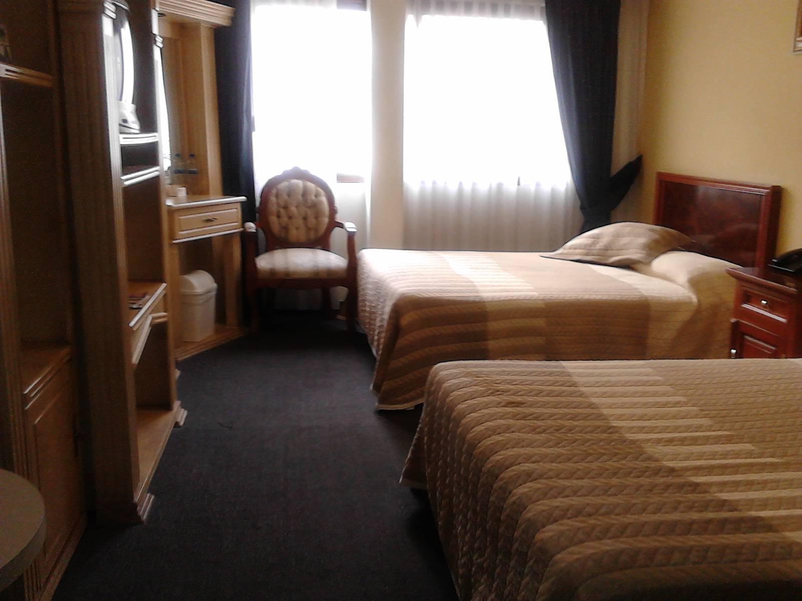 Hotel Las Pergolas Guadalajara Ngoại thất bức ảnh